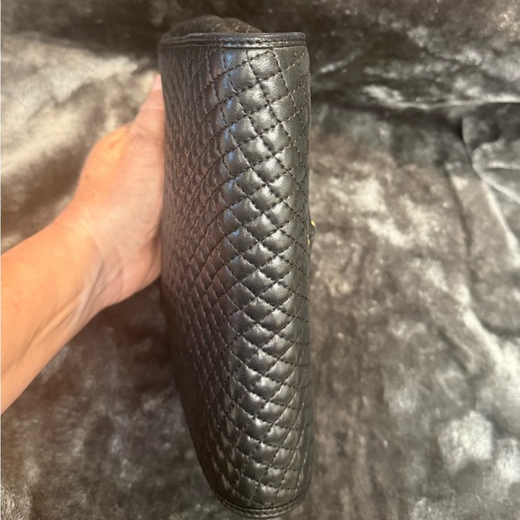 Elegant Bally Black Quilted Chain Bag - Picture 5 of 12